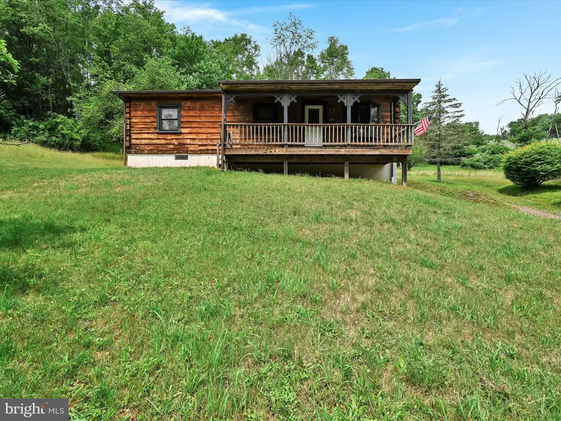 306 TROUT RUN RD, Zion Grove, PA 17985