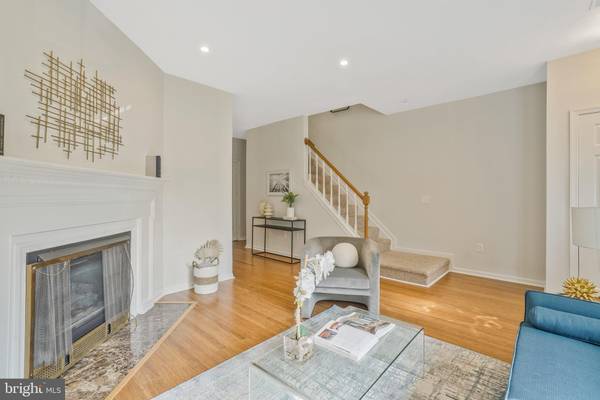 Alexandria, VA 22306,7174 WESTFIELD CT