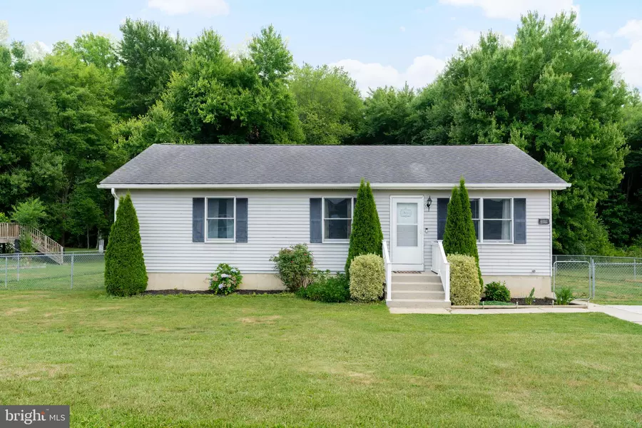 6002 ROSETREE LN, Newark, DE 19702
