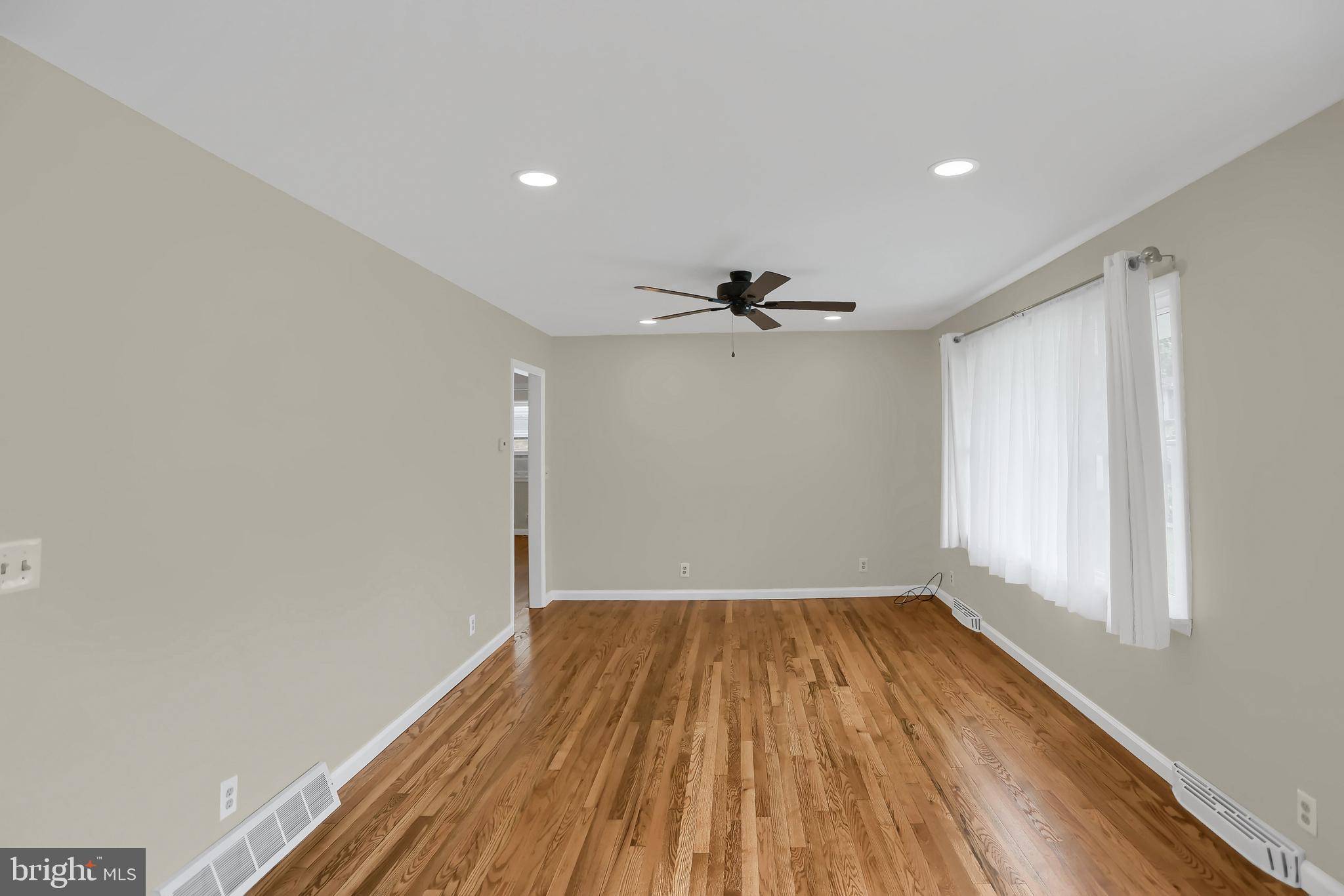 Pleasant Gap, PA 16823,117 NOLL ST