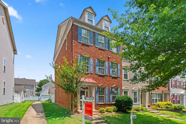 1324 MAIN MEWS, Gaithersburg, MD 20878