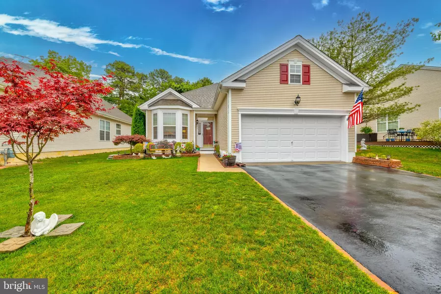 71 HIDDEN LAKE CIR, Barnegat, NJ 08005