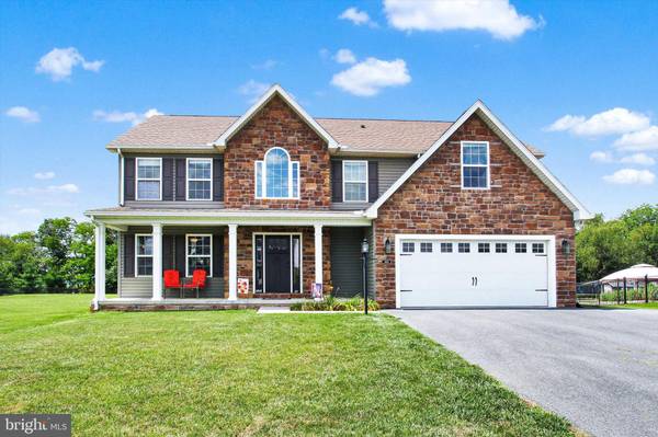 1553 WIND FLOWER ROAD, Chambersburg, PA 17202