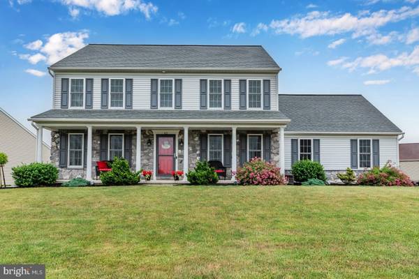 42 CUMBERLAND ESTATES DR, Mechanicsburg, PA 17050