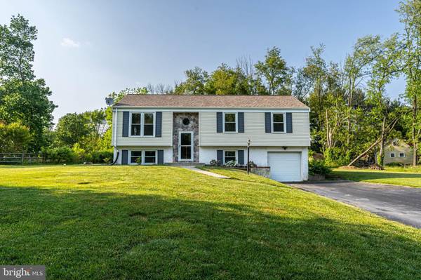 53 FRIENDSHIP WAY, Parkesburg, PA 19365