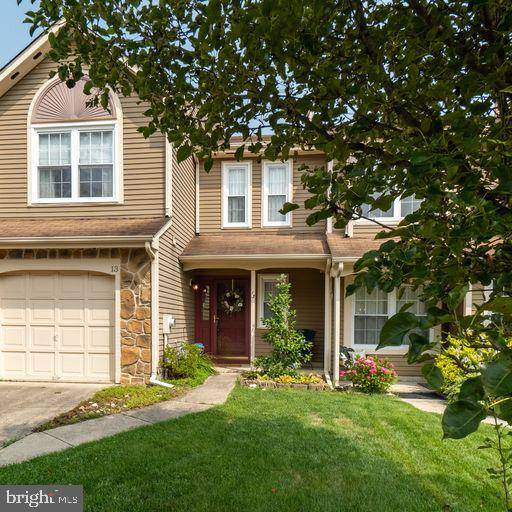 13 CLAVER HILL WAY, Mount Laurel, NJ 08054