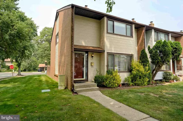 455 FAIRFIELD RD, East Windsor, NJ 08520