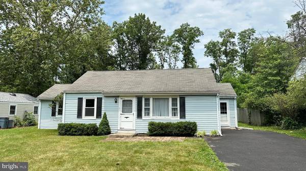 2723 MONMOUTH RD, Jobstown, NJ 08041