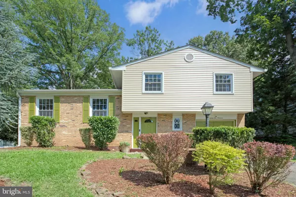 8619 STONEWALL RD, Manassas, VA 20110