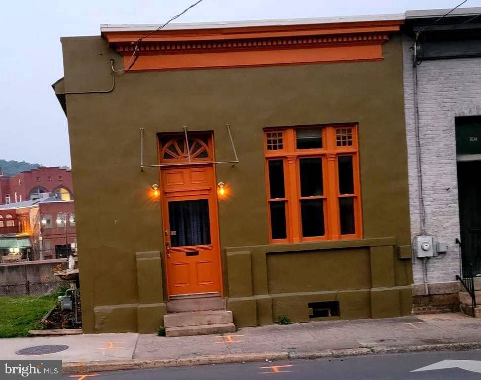 8 GREENE ST, Cumberland, MD 21502