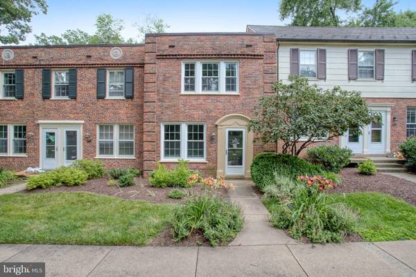 1400 S BARTON ST #431, Arlington, VA 22204