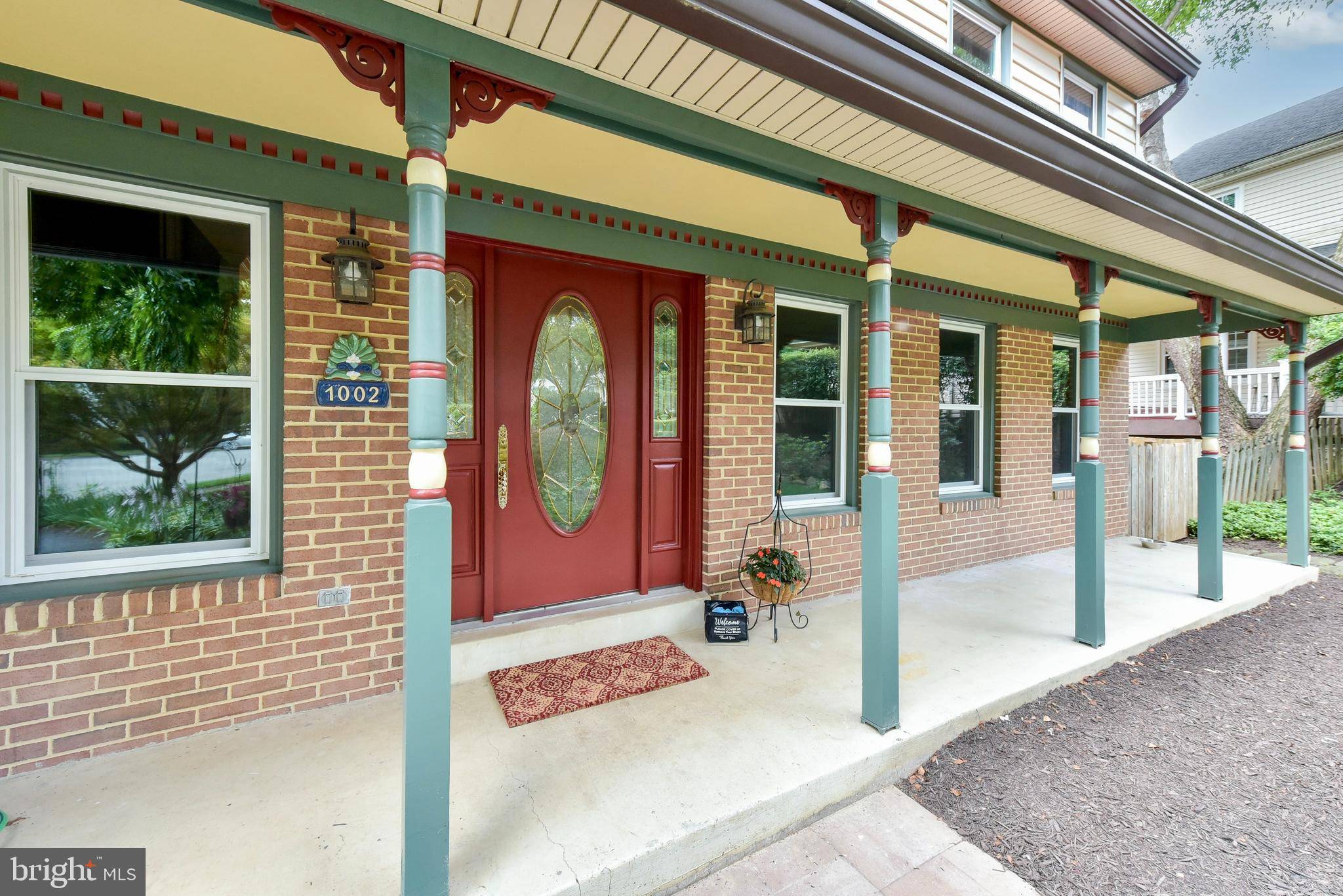Herndon, VA 20170,1002 HIDDEN PARK PL