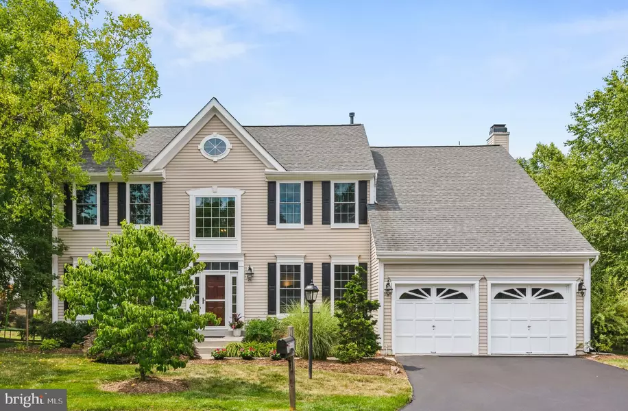 43213 LINDSAY MARIE DR, Ashburn, VA 20147