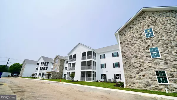 Ocean View, DE 19970,30609 CEDAR NECK RD #3105