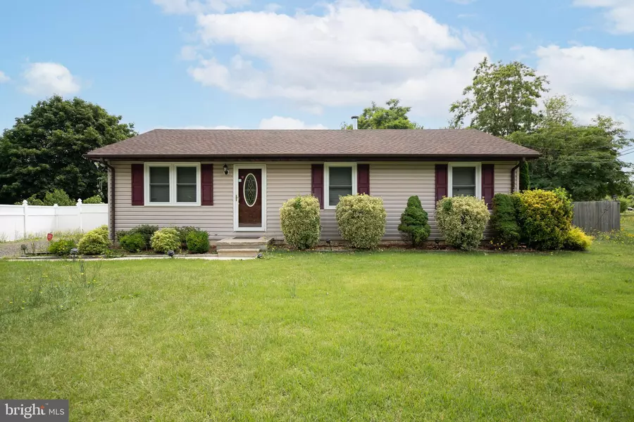 4 MENDES, Elmer, NJ 08318