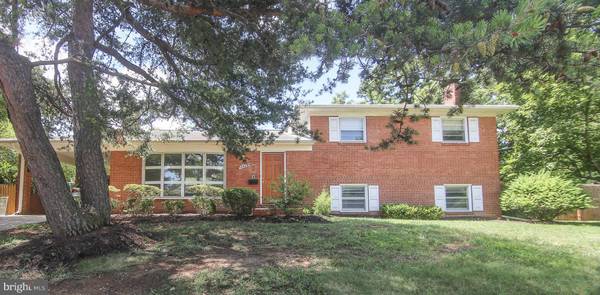 4404 SEMINARY RD, Alexandria, VA 22304