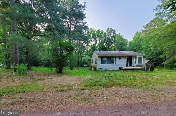 97 WOODBINE DR, Colonial Beach, VA 22443