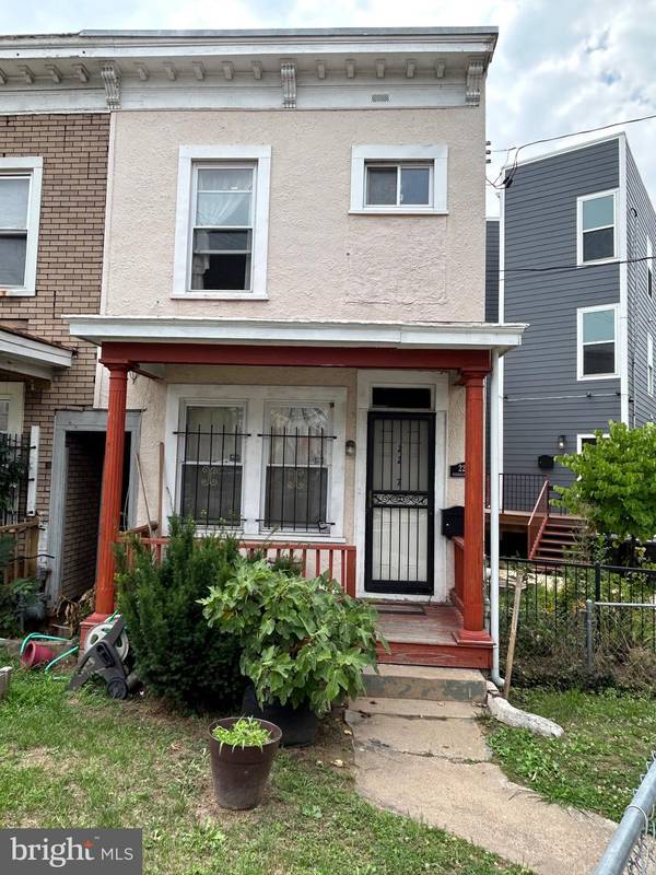 2237 NICHOLSON ST SE, Washington, DC 20020