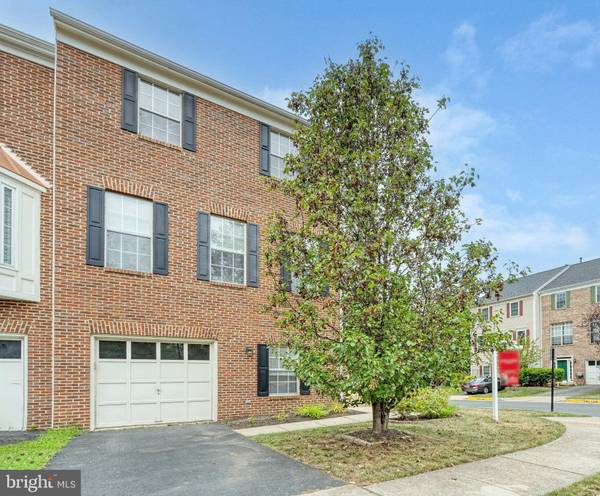 21611 KINGS CROSSING TER, Ashburn, VA 20147