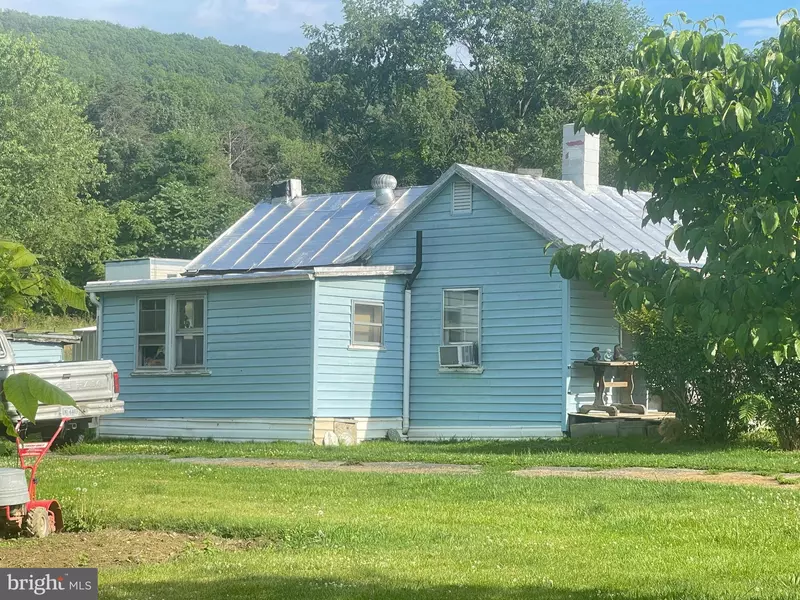 150 MARSHALL LN, Luray, VA 22835