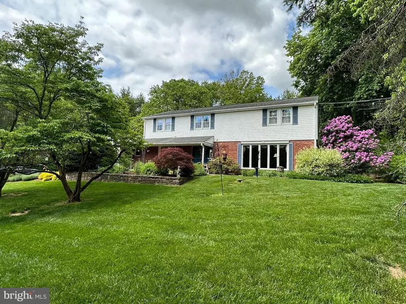 59 PEBBLE WOODS DR, Doylestown, PA 18901