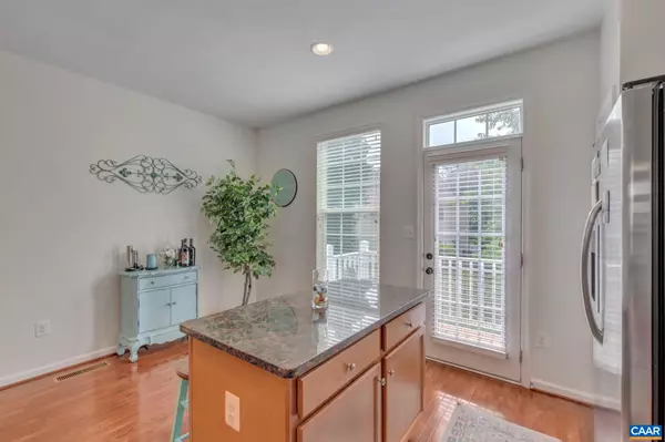 Charlottesville, VA 22911,2192 SILK WOOD CT