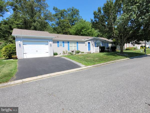 552 WEAVER DR #552, Dover, DE 19901