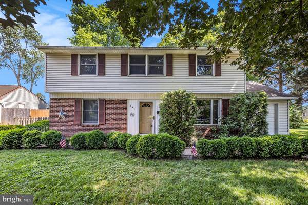 445 CAMBERLY RD, Warminster, PA 18974