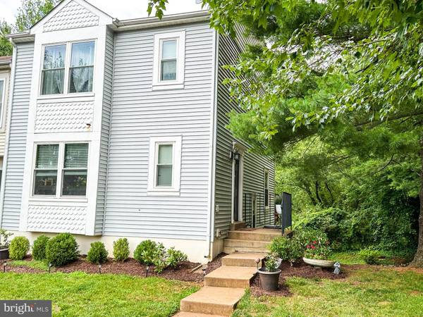 2 FALMOUTH CT, Warrenton, VA 20186