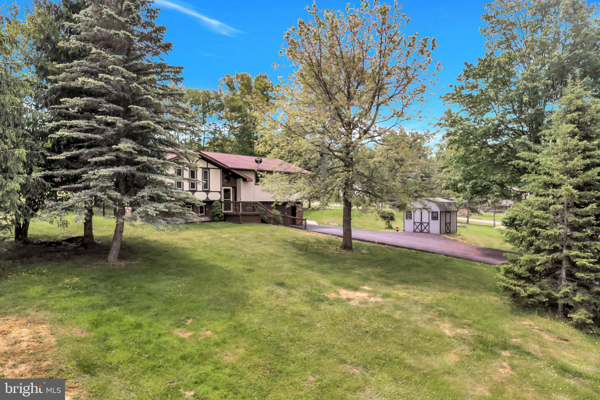 Lake Ariel, PA 18436,218 RYAN HILL RD
