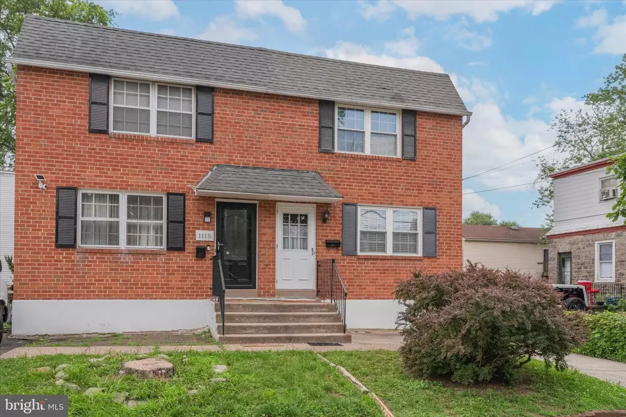 1113 MONTGOMERY AVE, Collingdale, PA 19023