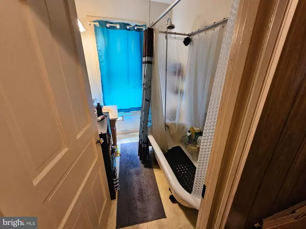 Enola, PA 17025,443 STATE ST