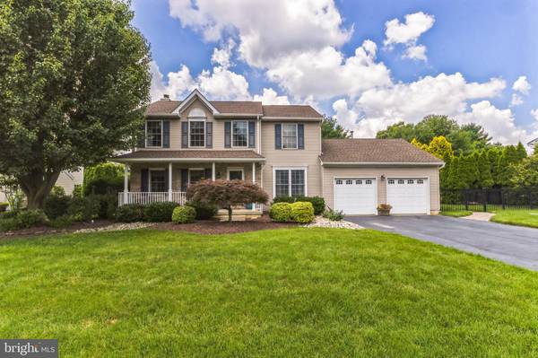 15 HIBISCUS LN, Robbinsville, NJ 08691