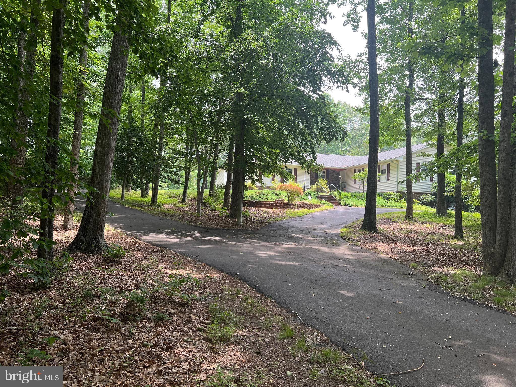 Fredericksburg, VA 22406,512 W ROCKY RUN RD