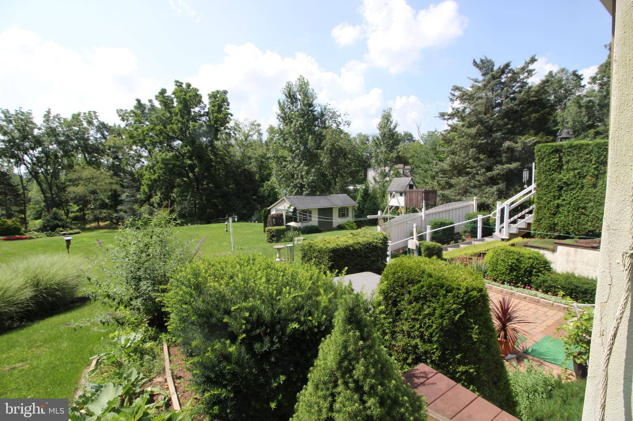 Harleysville, PA 19438,332 HOMESTEAD DR