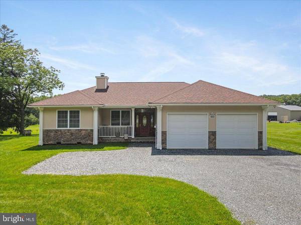 3935 LONG RUN RD, Lehighton, PA 18235