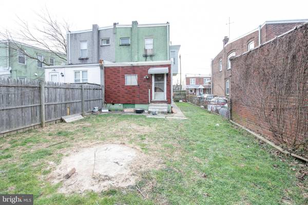 Philadelphia, PA 19135,6737 GLENLOCH ST