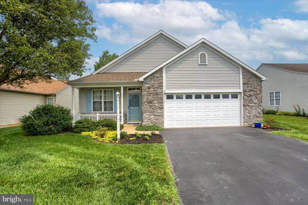 538 BENT OAK DR, Mount Joy, PA 17552