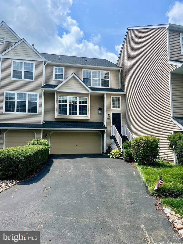 West Chester, PA 19382,435 LAKE GEORGE CIR