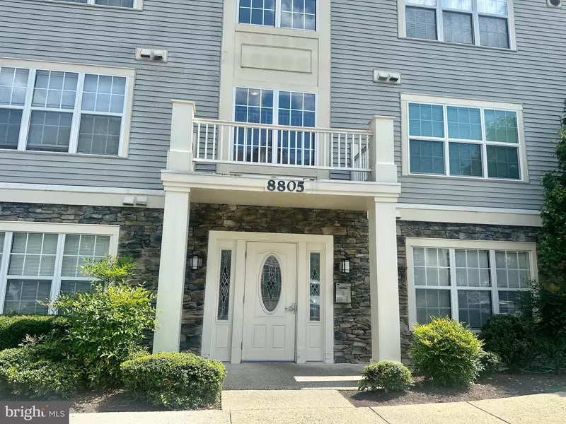 8805 STONE RIDGE CIR #102, Pikesville, MD 21208