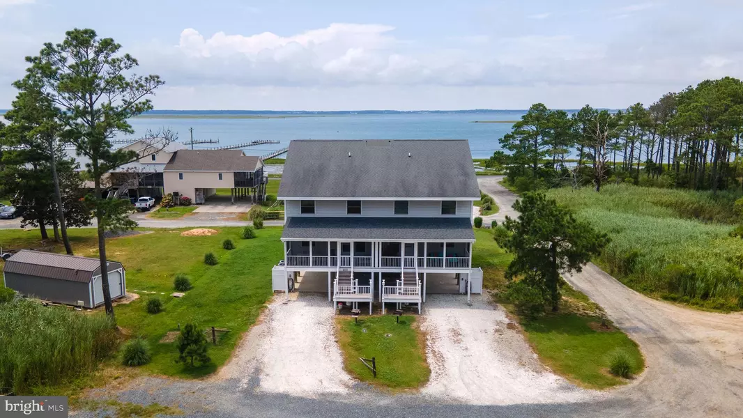 7516 DOE BAY LN, Chincoteague Island, VA 23336