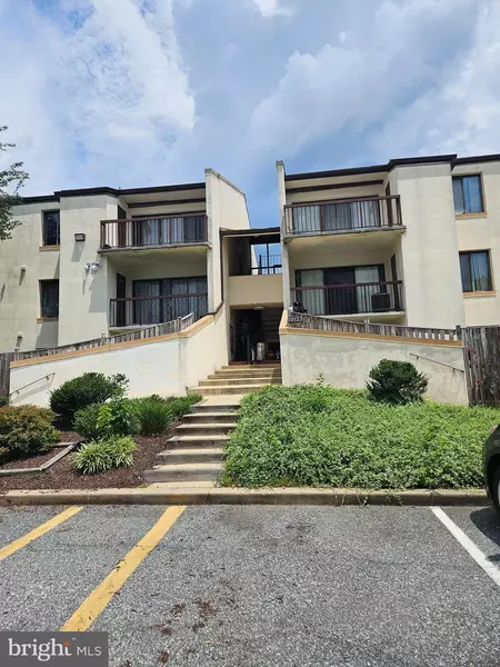 10122 CAMPUS WAY S #303-1A, Upper Marlboro, MD 20774