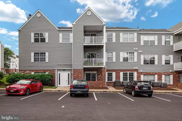 300 GROSVENOR LN #232, Stafford, VA 22556