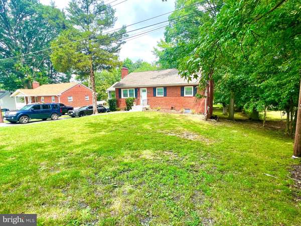 4104 SKYLINE DR, Morningside, MD 20746