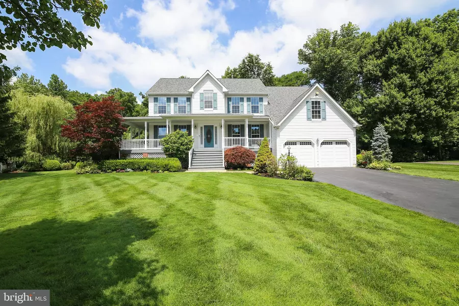 248 SAINT ANTHONYS DR, Moorestown, NJ 08057