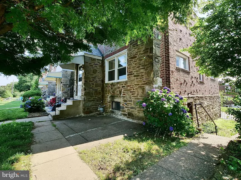 826 FAIRFAX RD, Drexel Hill, PA 19026