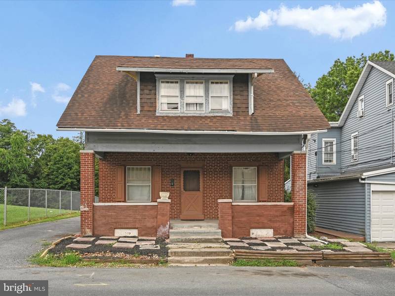 892 HIGHLAND ST, Harrisburg, PA 17113