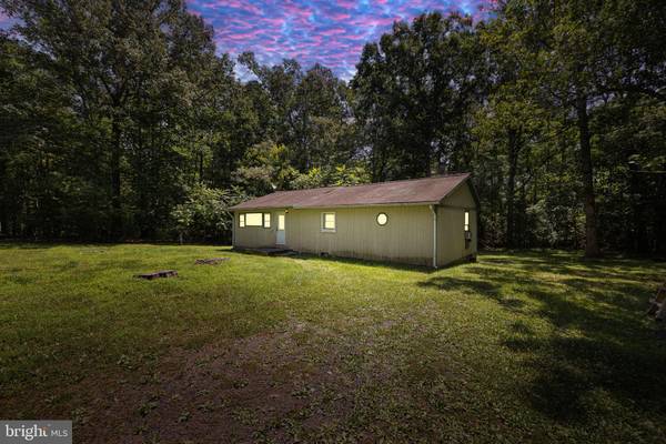 31078 OLD OFFICE RD, Locust Grove, VA 22508