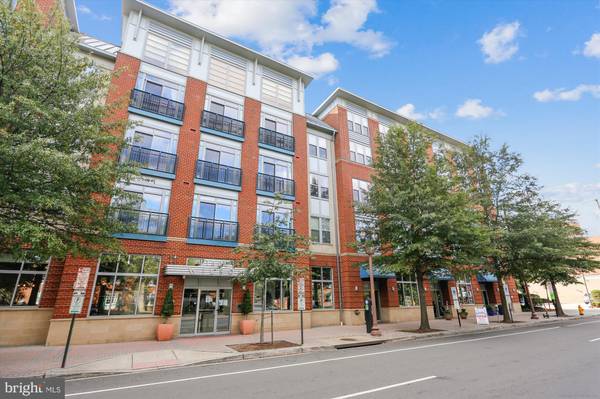 1800 WILSON BLVD #227, Arlington, VA 22201