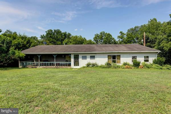 2176 WILLIAMSON ROAD, Greencastle, PA 17225